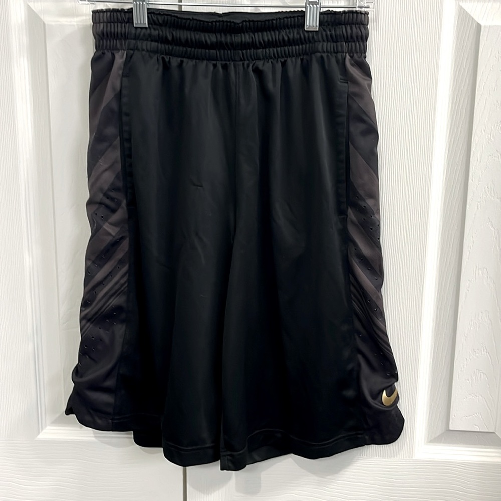 Men’s Nike Dri Fit Shorts Size Small S